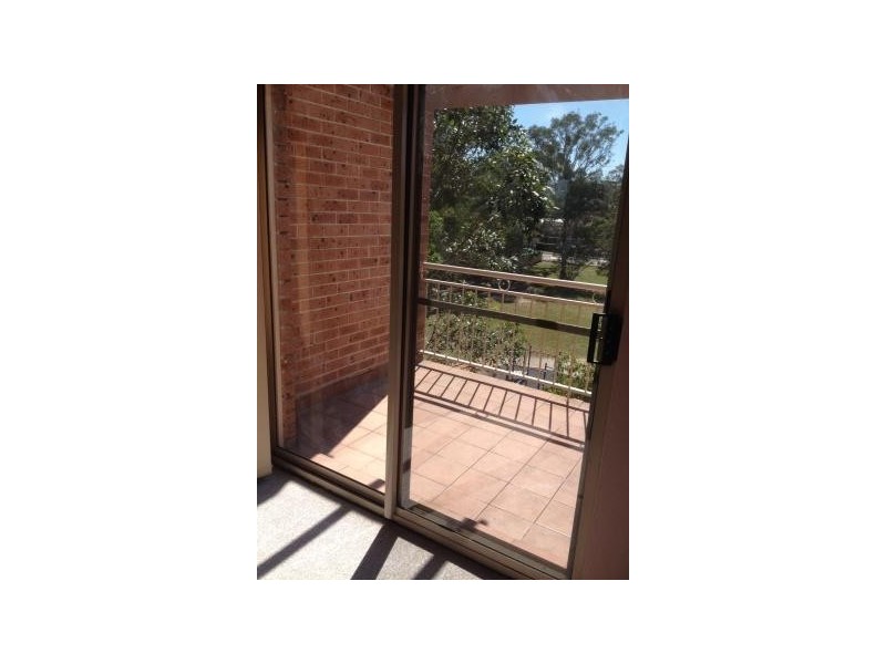 24/25-27 Fourth Avenue, Blacktown NSW 2148