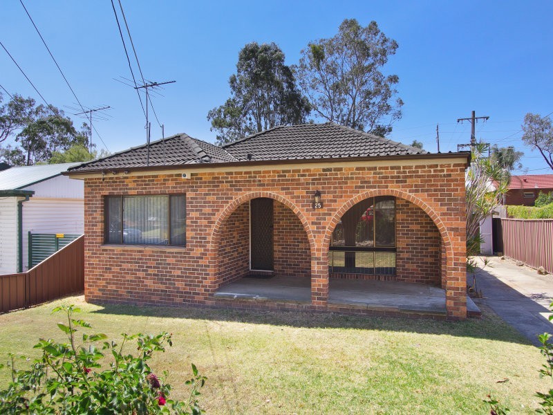 25 Tara Road, Blacktown NSW 2148