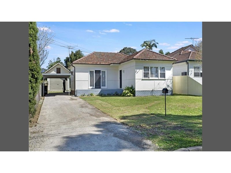 14 Tara Road, Blacktown NSW 2148