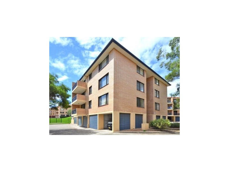 15/5 Griffiths Street, Blacktown NSW 2148