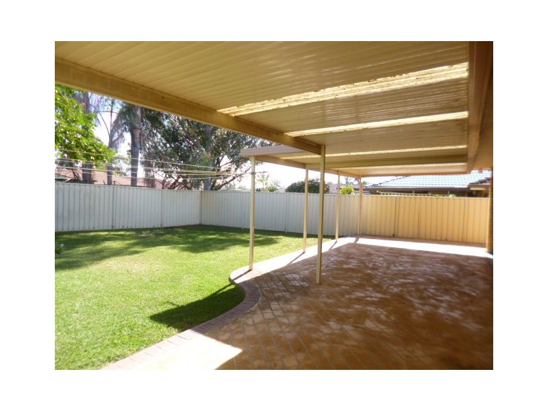 6 Ripley Place, Hassall Grove NSW 2761