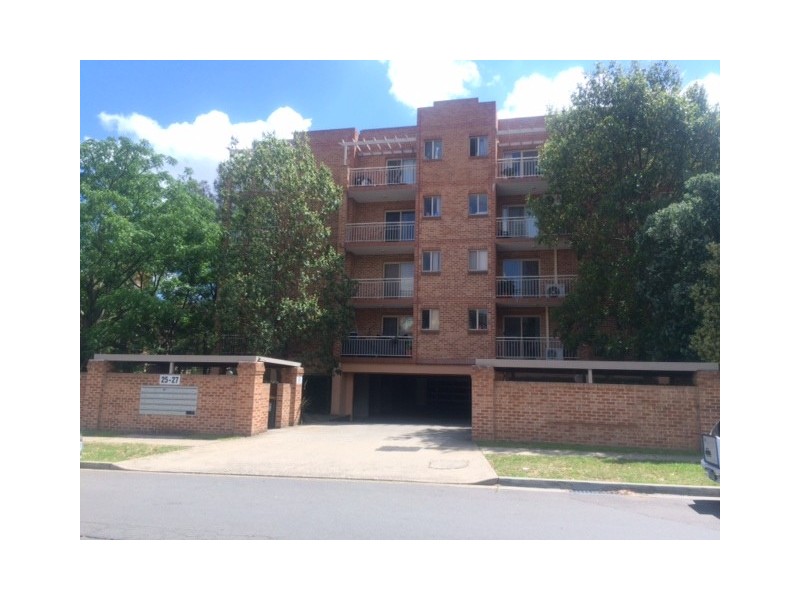 8/25-27 Fourth Avenue, Blacktown NSW 2148