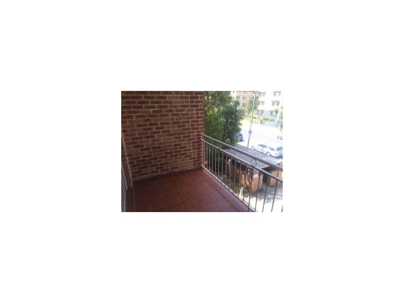 8/25-27 Fourth Avenue, Blacktown NSW 2148