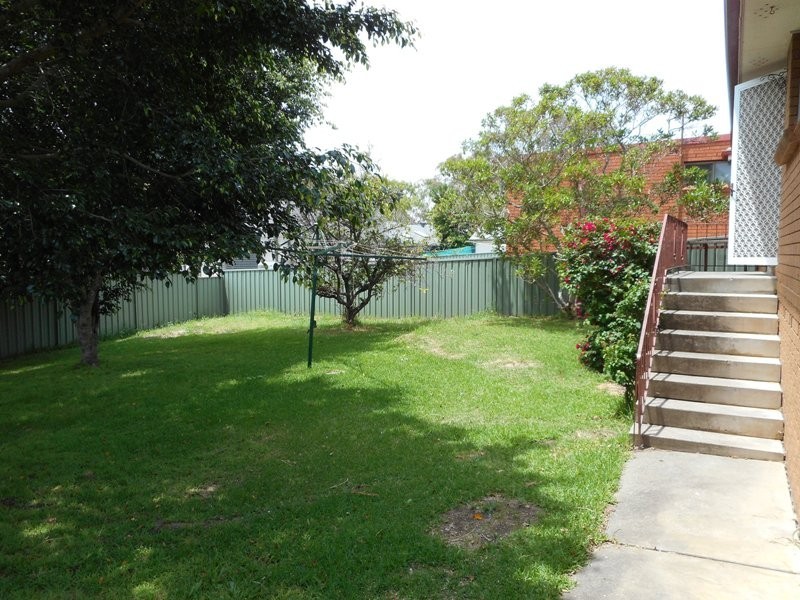 21 Oakwood Road, Toongabbie NSW 2146