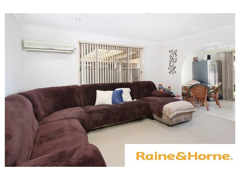 60 Kenneth Crescent, Dean Park NSW 2761