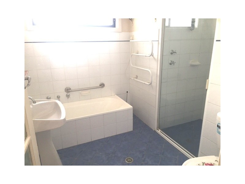 39 Douglas Road, Blacktown NSW 2148