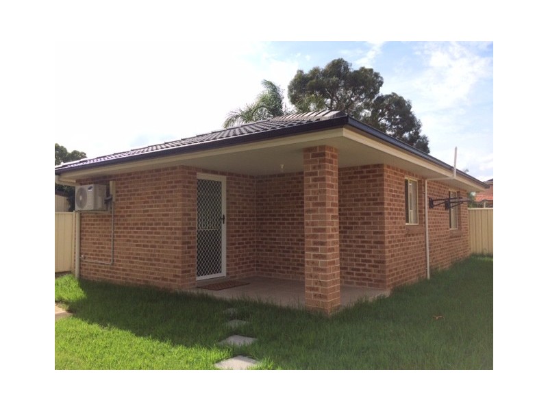18A Kirsty Crescent, Hassall Grove NSW 2761