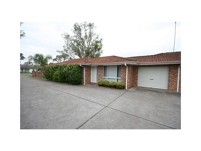 2/153 Garfield Road East, Riverstone NSW 2765