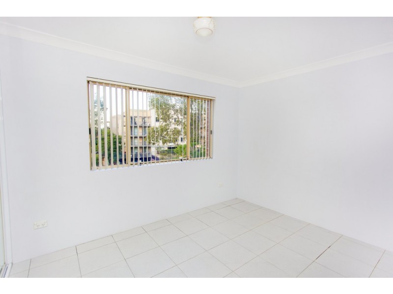 20/8-10 FOURTH AVE, Blacktown NSW 2148
