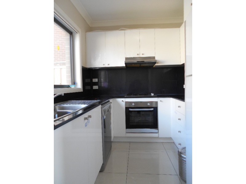 46 Portico Parade, Toongabbie NSW 2146