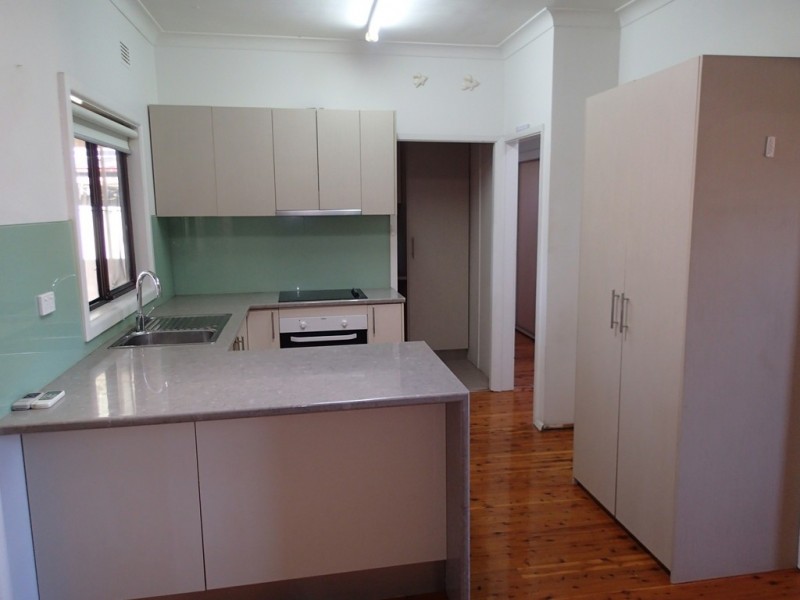 34 James Street, Seven Hills NSW 2147