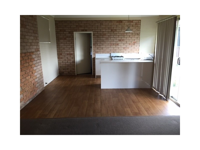 Flat 1/6 School Parade, Doonside NSW 2767