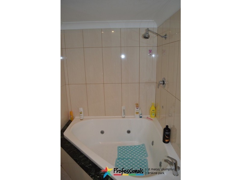 22 Marsden Road, St Marys NSW 2760