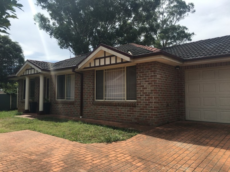 12 Venn Place, Lalor Park NSW 2147