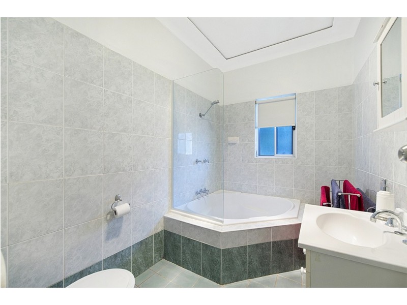 29 Hilltop Avenue, Blacktown NSW 2148