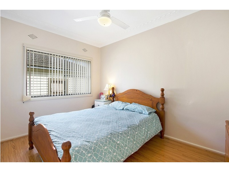 29 Hilltop Avenue, Blacktown NSW 2148