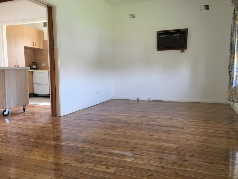 4 Mulgi Street, Blacktown NSW 2148