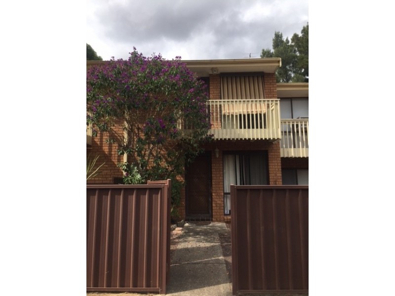 15/4 Highfield Road, Quakers Hill NSW 2763