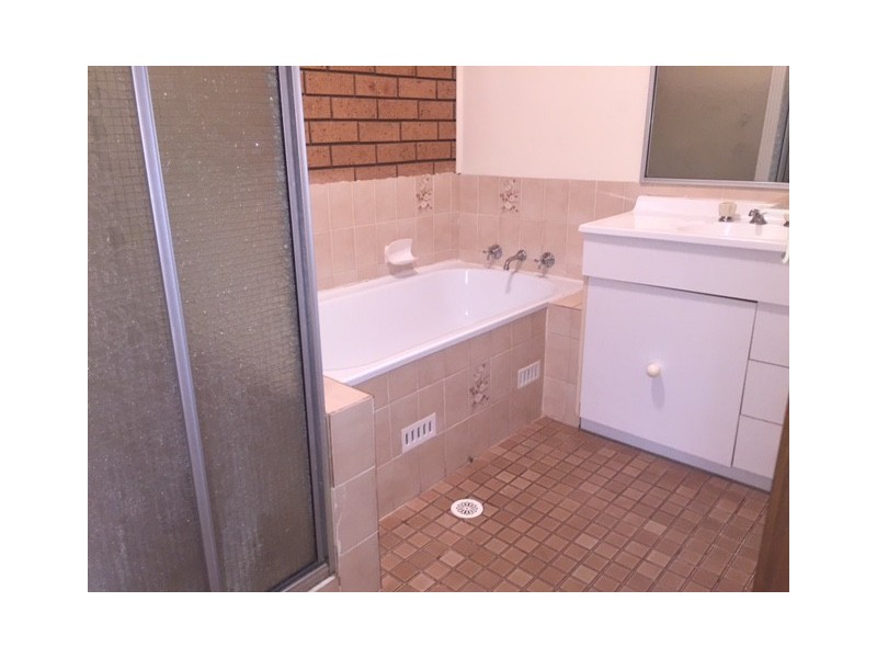 15/4 Highfield Road, Quakers Hill NSW 2763