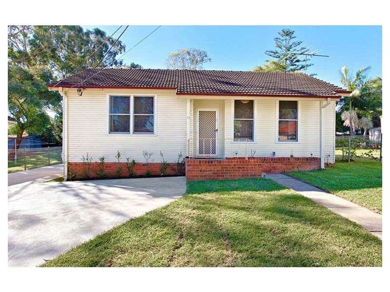 15 Kabarli Road, Lalor Park NSW 2147