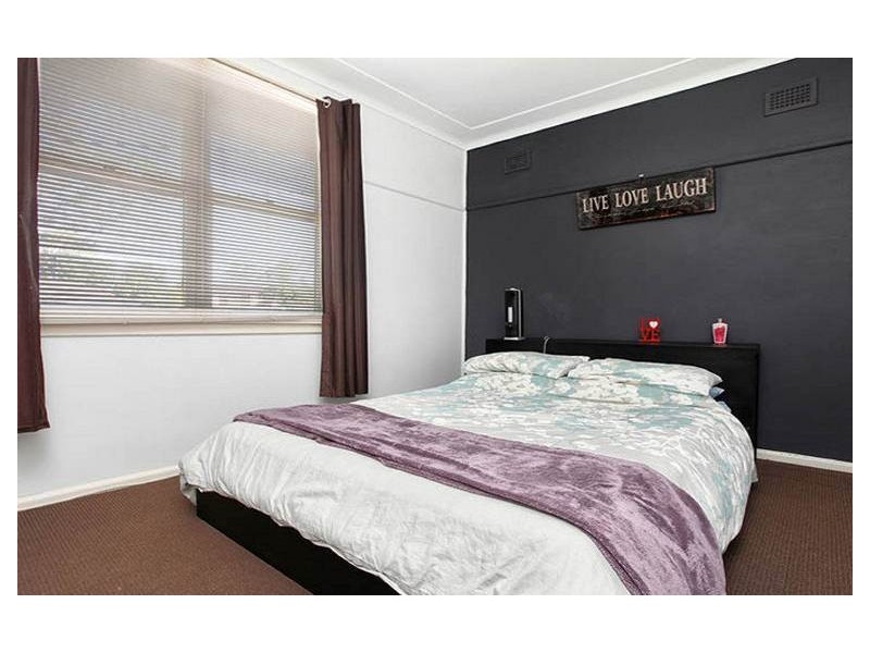 15 Kabarli Road, Lalor Park NSW 2147