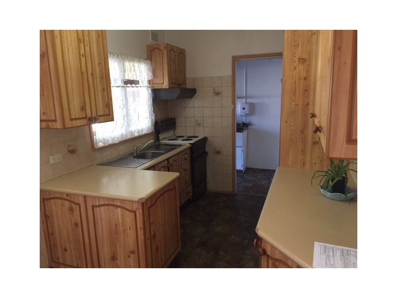 28 Newhaven Avenue, Blacktown NSW 2148