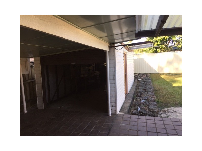 28 Newhaven Avenue, Blacktown NSW 2148