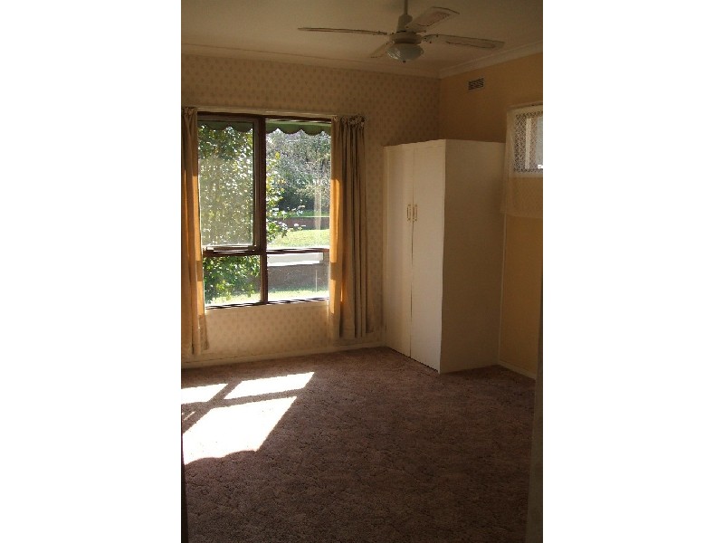 6 Orana Avenue, Bright VIC 3741