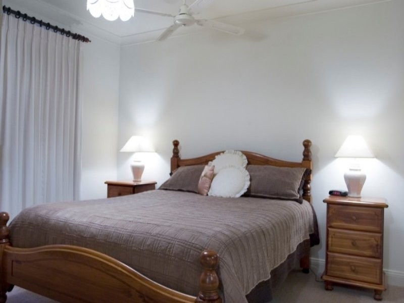 1 Iarias Lane, Bright VIC 3741