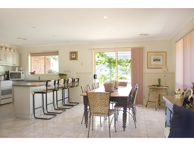 19 Mt Porepunkah Road Bright, Bright VIC 3741