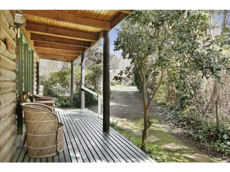 67 Cobden Street, Bright VIC 3741