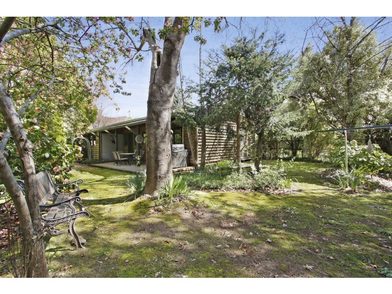 67 Cobden Street, Bright VIC 3741