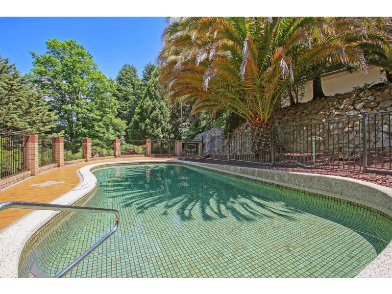 45 Caloutas Lane, Bright VIC 3741