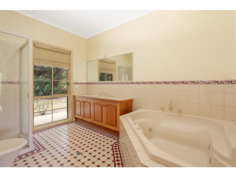 23 Mt. Porepunkah Road, Bright VIC 3741