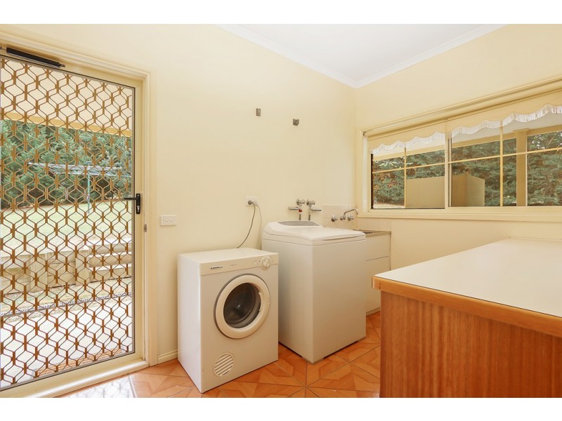 23 Mt. Porepunkah Road, Bright VIC 3741