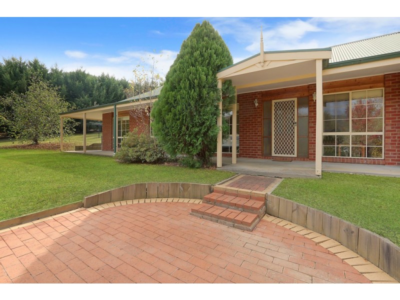 23 Mt. Porepunkah Road, Bright VIC 3741