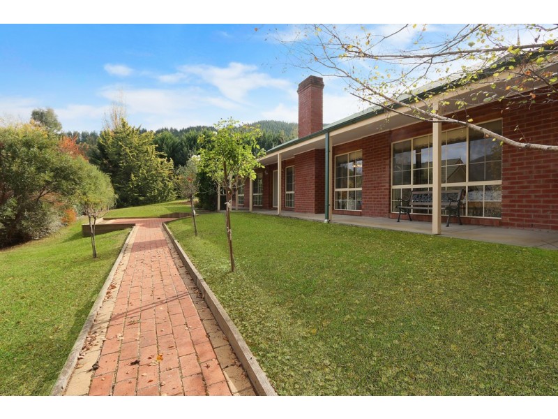 23 Mt. Porepunkah Road, Bright VIC 3741