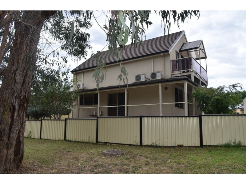 11A Georgian Court, Bright VIC 3741