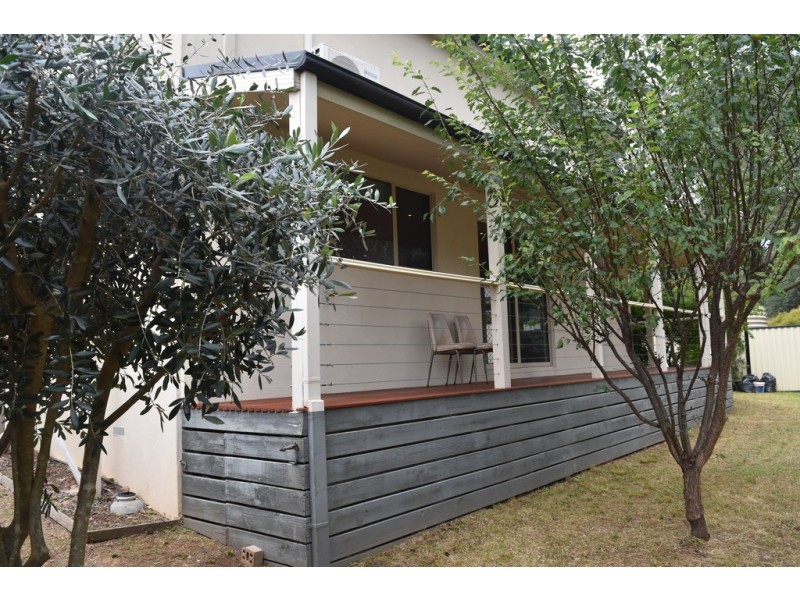 11A Georgian Court, Bright VIC 3741