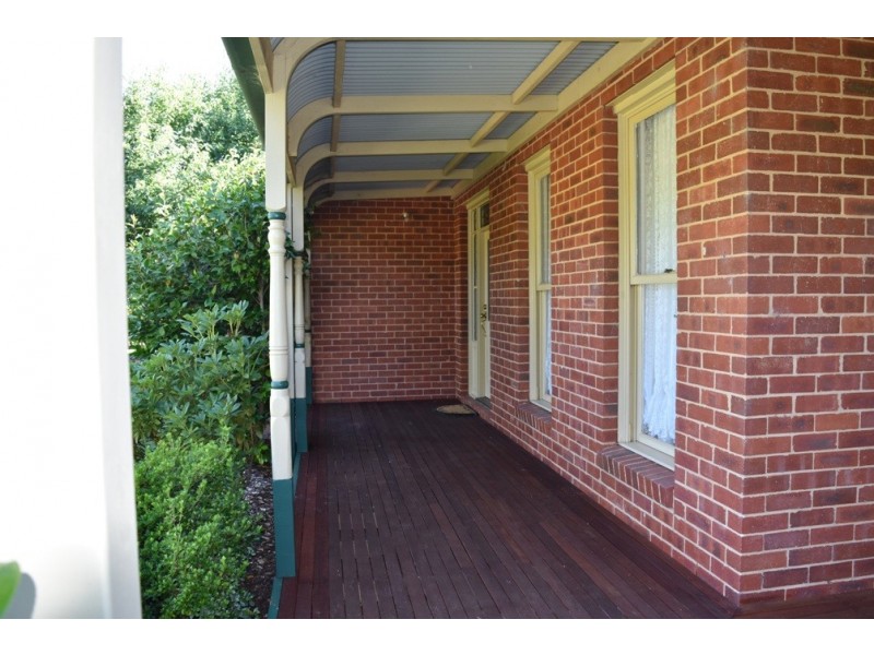 606 Morses Creek Road, Wandiligong VIC 3744