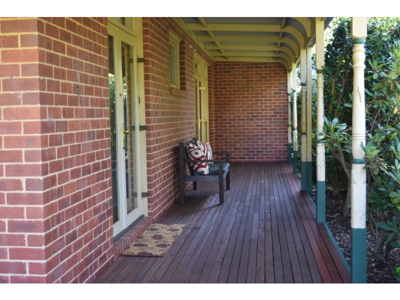 606 Morses Creek Road, Wandiligong VIC 3744