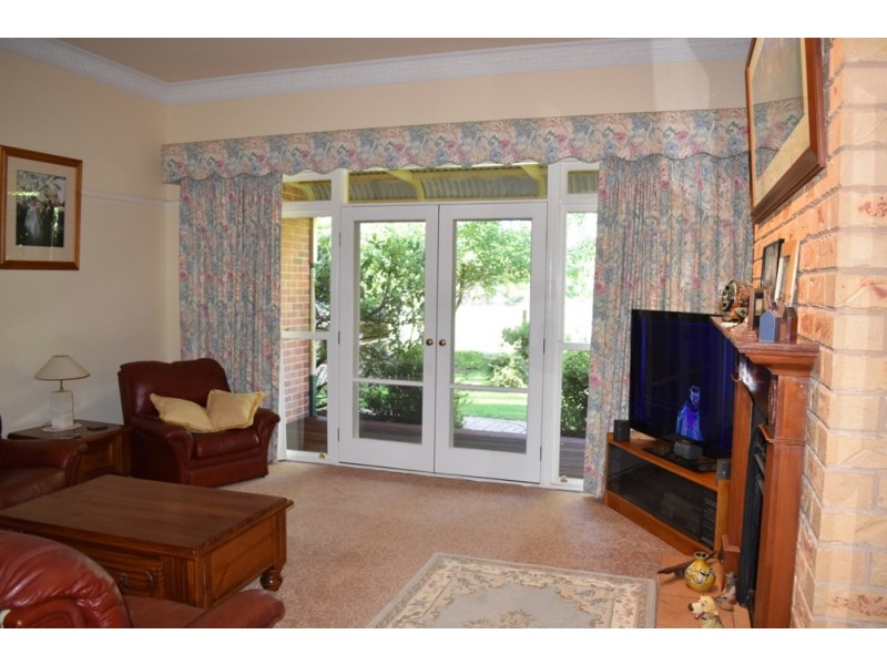 606 Morses Creek Road, Wandiligong VIC 3744