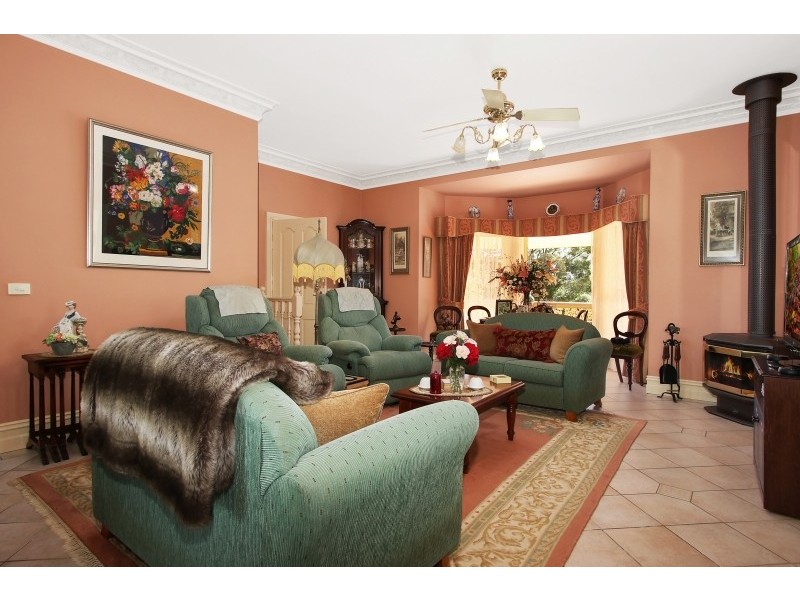 218 Snowy Creek Road, Bright VIC 3741