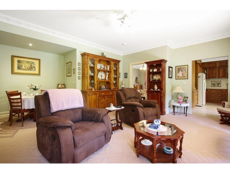 218 Snowy Creek Road, Bright VIC 3741