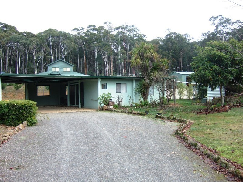 61 Beechworth Road, Stanley VIC 3747