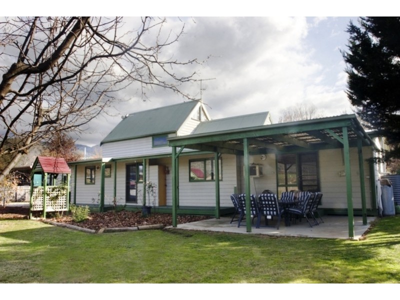 20 Wallace Drive, Buckland Valley, Bright VIC 3741