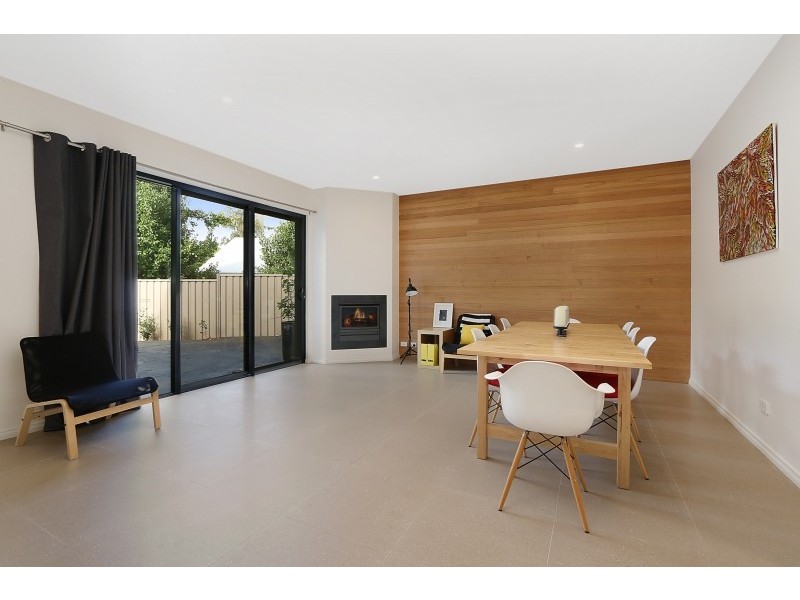 17 Kilfinan Crescent, Bright VIC 3741