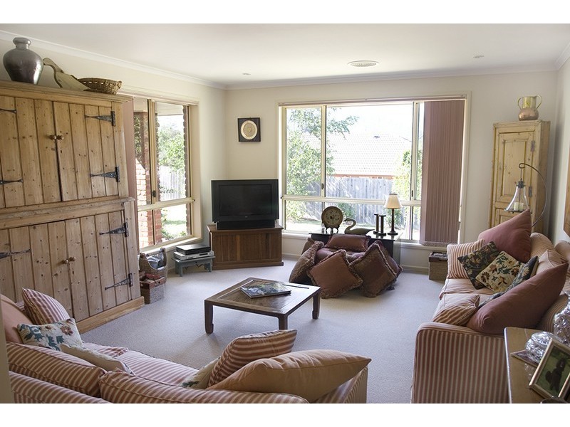 19 Mt Porepunkah Road Bright, Bright VIC 3741