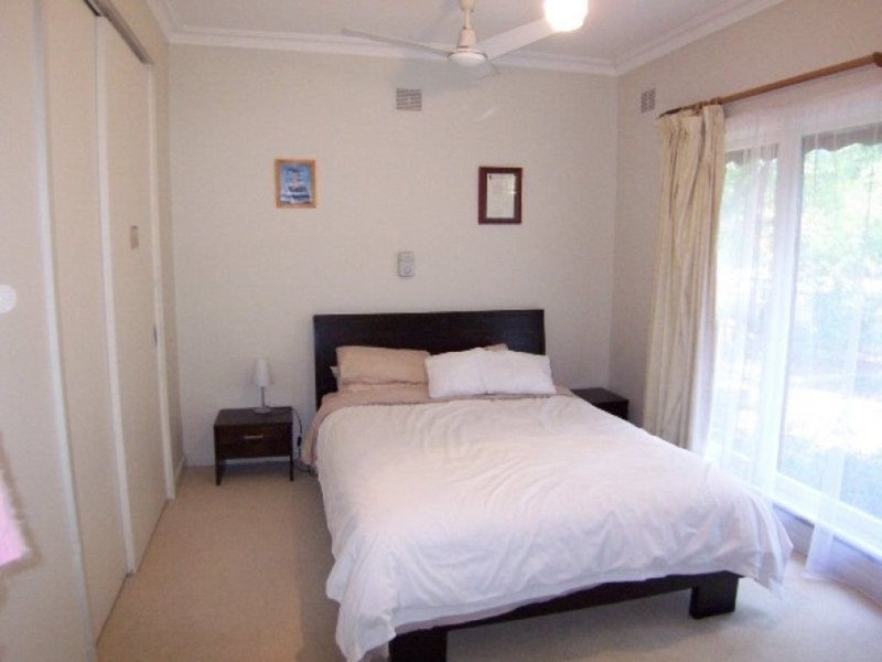 76 Delany Ave, Bright VIC 3741