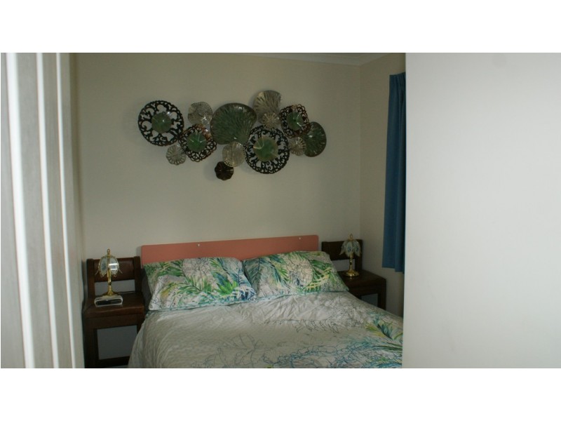 5 Churchill Avenue, Bright VIC 3741